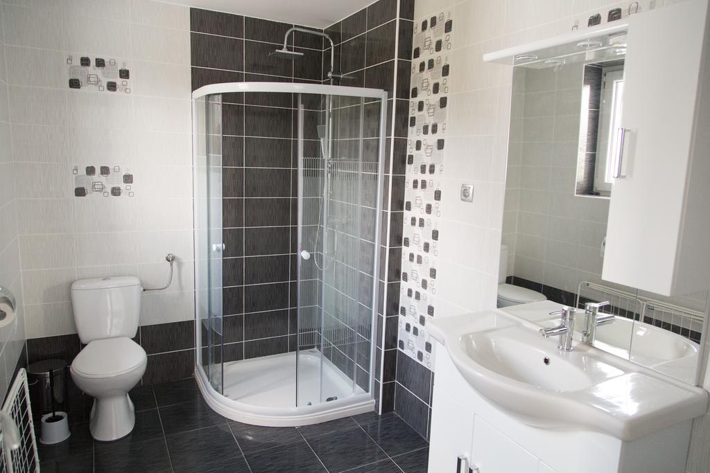 Apartments Ema Podčetrtek Екстериор снимка